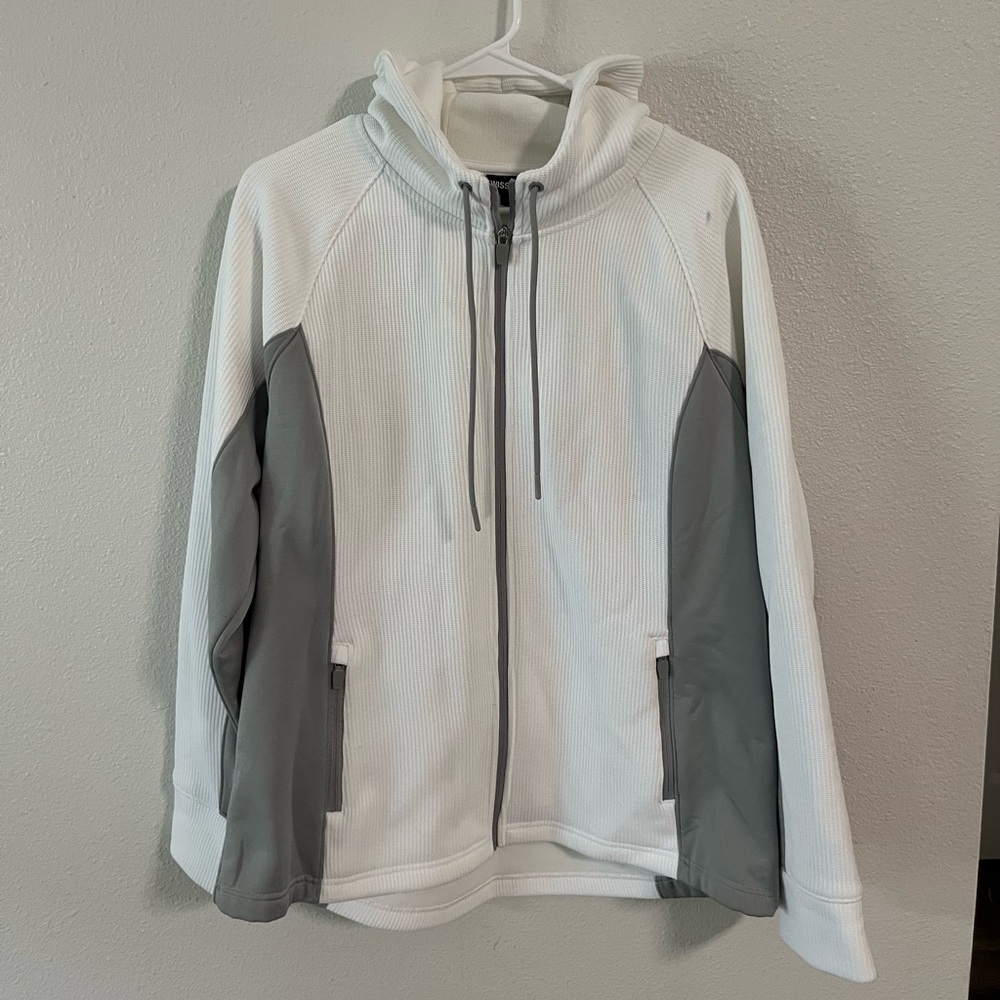Swiss Tech White and Gray Fleece Jacket